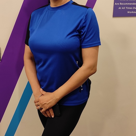 Blue & Black Workout T-shirt - Picture 7 of 7